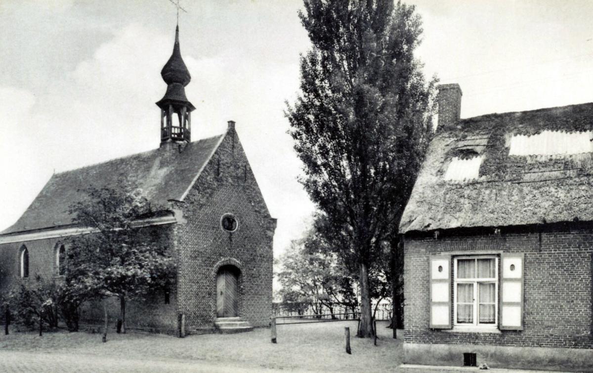 kapel Westdoorn - oude zwartwitfoto 