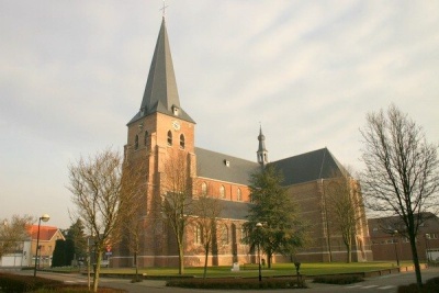 Parochiekerk Sint-Petrus en Paulus