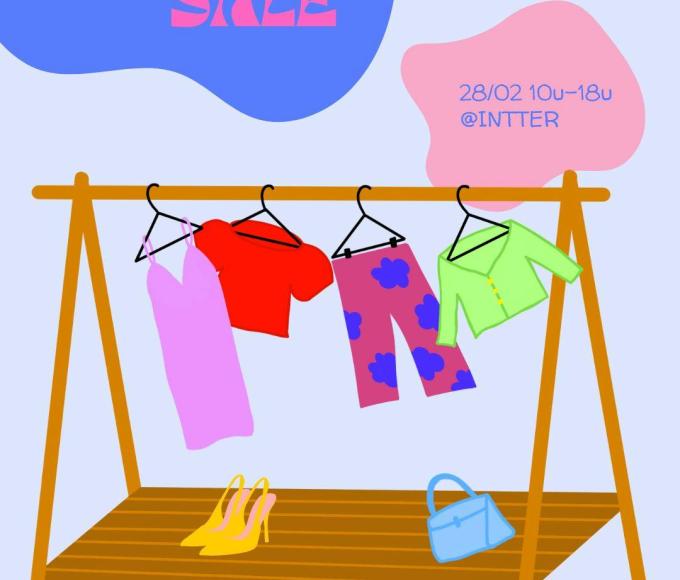 Closet Sale © Noor Loopmans