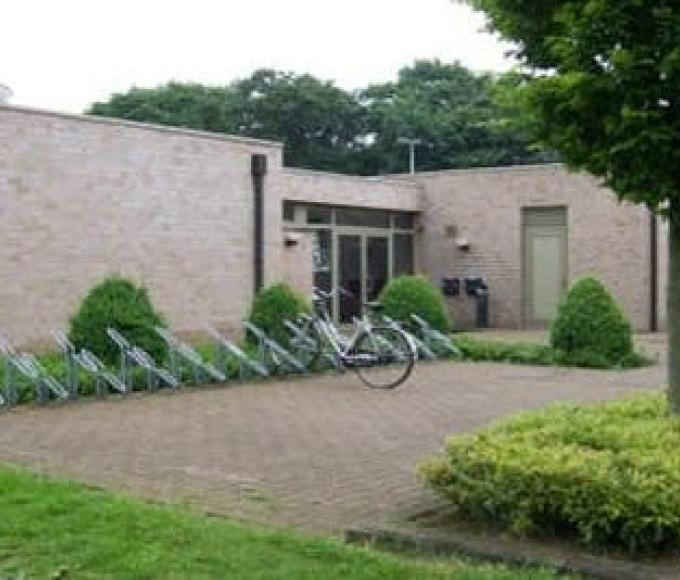 Bezoek buurthuis Sterbos © LDC