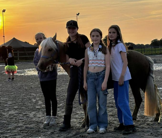 Ponykamp met overnachting © W-Stables vzw