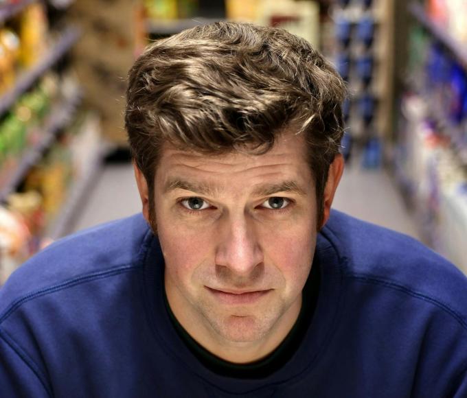 Hans Cools speelt 'Zolang de voorraad strekt' © Hans Cools