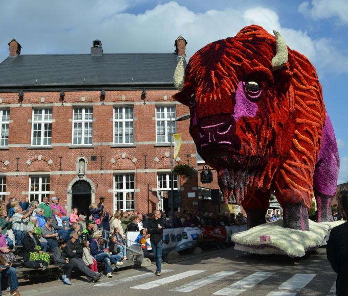 73e Bloemencorso Loenhout 2025 © NVC