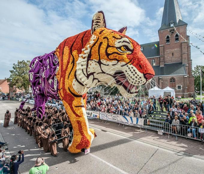 73e Bloemencorso Loenhout 2025 © Bloemencorso Loenhout 2017