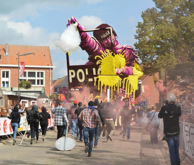 73e Bloemencorso Loenhout 2025 © NVC