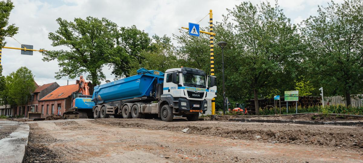 heraanleg van de Dorpsstraat ter hoogte van de kerk