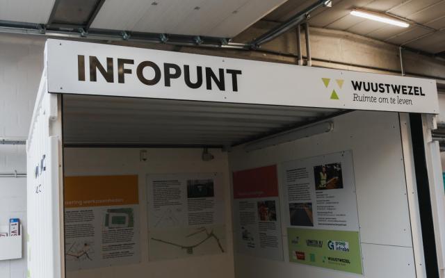 pop-up infopunt over de werken in de Dorpsstraat