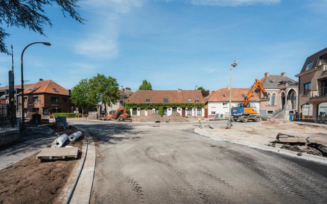 Werken in de Dorpsstraat fase 1, ter hoogte van de kerk