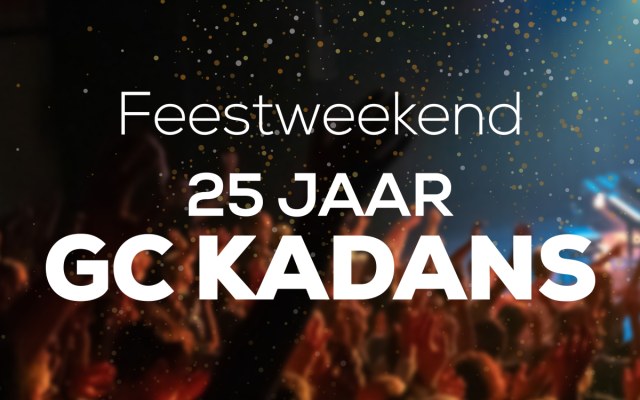 juichende toeschouwers tijdens een concert in GC Kadans - foto: Wezelopdefoto