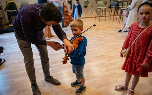 Muziekles kinderen Wuustwezel vanaf 3de leerjaar © Gemeentelijke Kunstacademie Wuustwezel