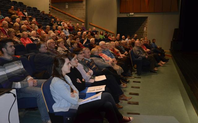 Open Ouderen Adviesraad :  ouderen en verkeer,  veilig digitaal © Gemeentebestuur Wuustwezel Open Ouderen Adviesraad :  ouderen en verkeer,  veilig digitaal © Gemeentebestuur Wuustwezel