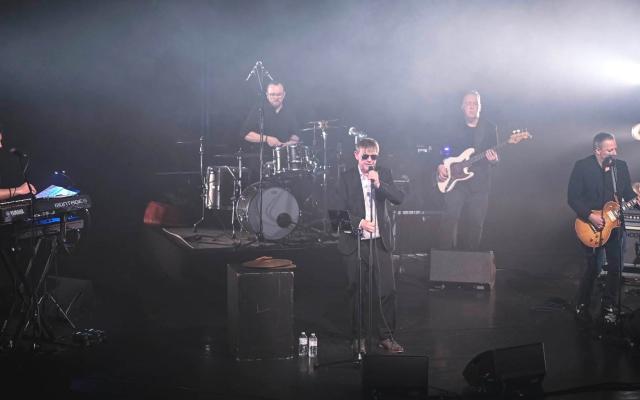 Arno Putain ! speelt 'Hommage aan Arno & TC Matic' © ARNOuveau