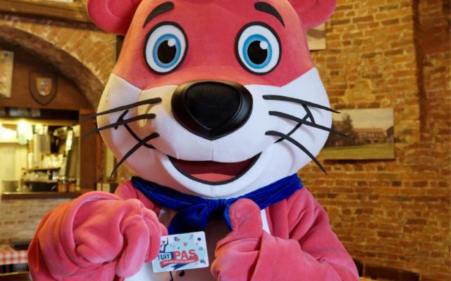 Polleke toont UiTPAS