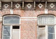 Voorbeeld van een slecht onderhouden woning