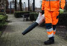 Wij zoeken vier voltijdse groenarbeiders voor een contract van zes maanden