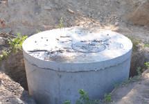 regenwaterput in een tuin