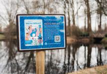 Warme Williams Beestige Luisterwandeling: infopaneel aan het gemeentepark in Wuustwezel
